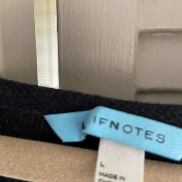 Anthropologie Leifnotes puff sleeve - Picture 2 of 2